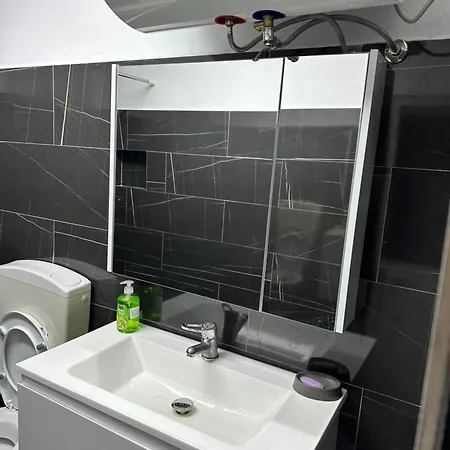 Lemon Breeze Hostel Tirana