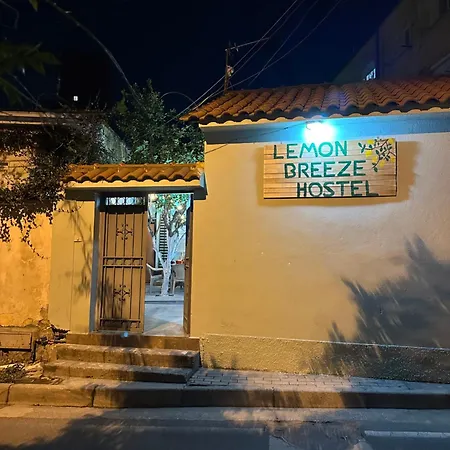 Lemon Breeze Hostel Tirana