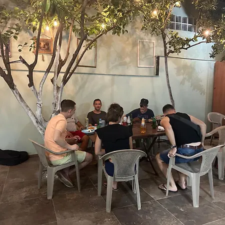 Lemon Breeze Hostel Tirana